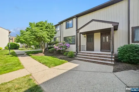38 Park Street Florham Park Borough NJ 07932