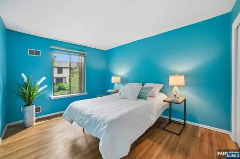 38 Park Street Florham Park Borough NJ 07932