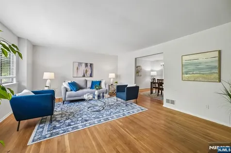 38 Park Street Florham Park Borough NJ 07932