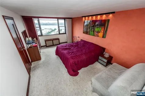 250 Gorge Cliffside Park NJ 07010