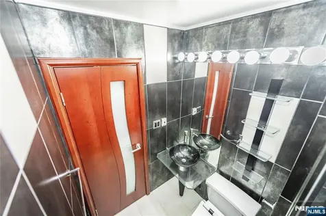 250 Gorge Cliffside Park NJ 07010