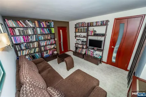 250 Gorge Cliffside Park NJ 07010