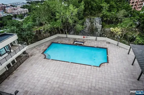 250 Gorge Cliffside Park NJ 07010