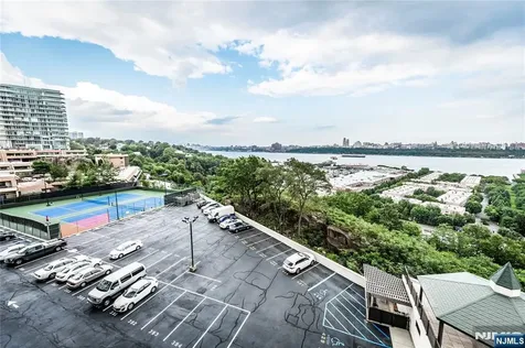 250 Gorge Cliffside Park NJ 07010