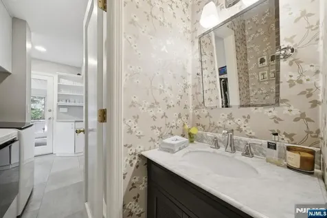 21 Ridge Road Norwood NJ 07648