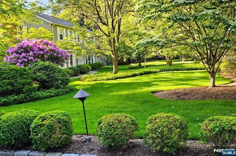 21 Ridge Road Norwood NJ 07648