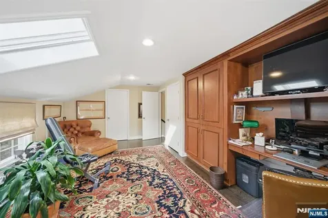 21 Ridge Road Norwood NJ 07648