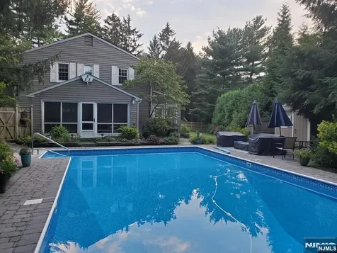 21 Ridge Road Norwood NJ 07648
