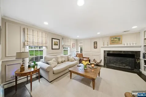 21 Ridge Road Norwood NJ 07648