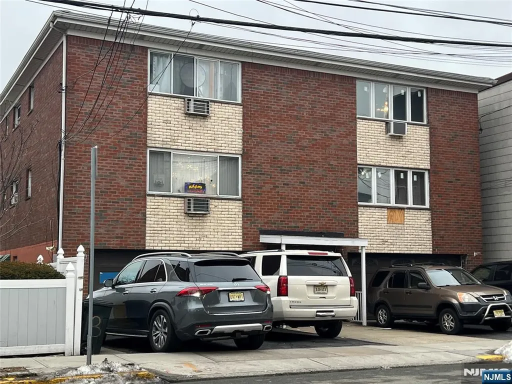 52 Anderson Avenue Fairview NJ 07022