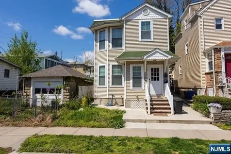 199 Van Winkle Street East Rutherford NJ 07073