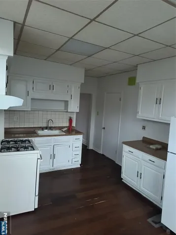 17 Laird Place Cliffside Park NJ 07010