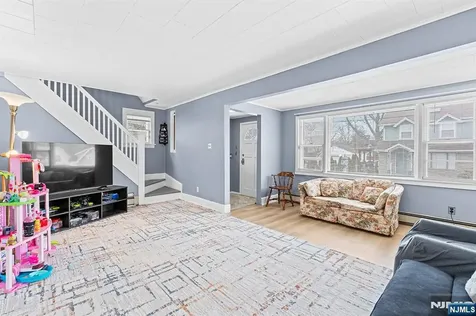 4 Banta Place Bergenfield NJ 07621