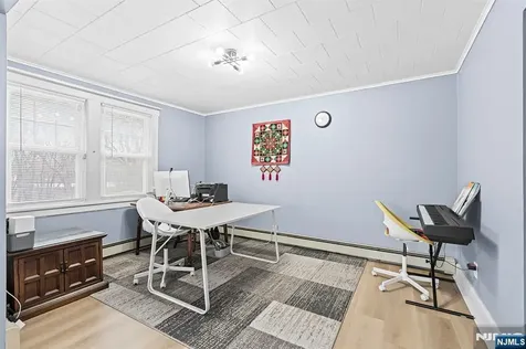4 Banta Place Bergenfield NJ 07621