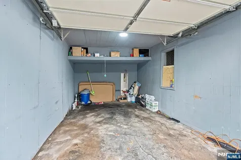 4 Banta Place Bergenfield NJ 07621