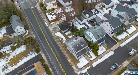 4 Banta Place Bergenfield NJ 07621
