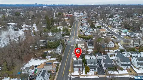 4 Banta Place Bergenfield NJ 07621