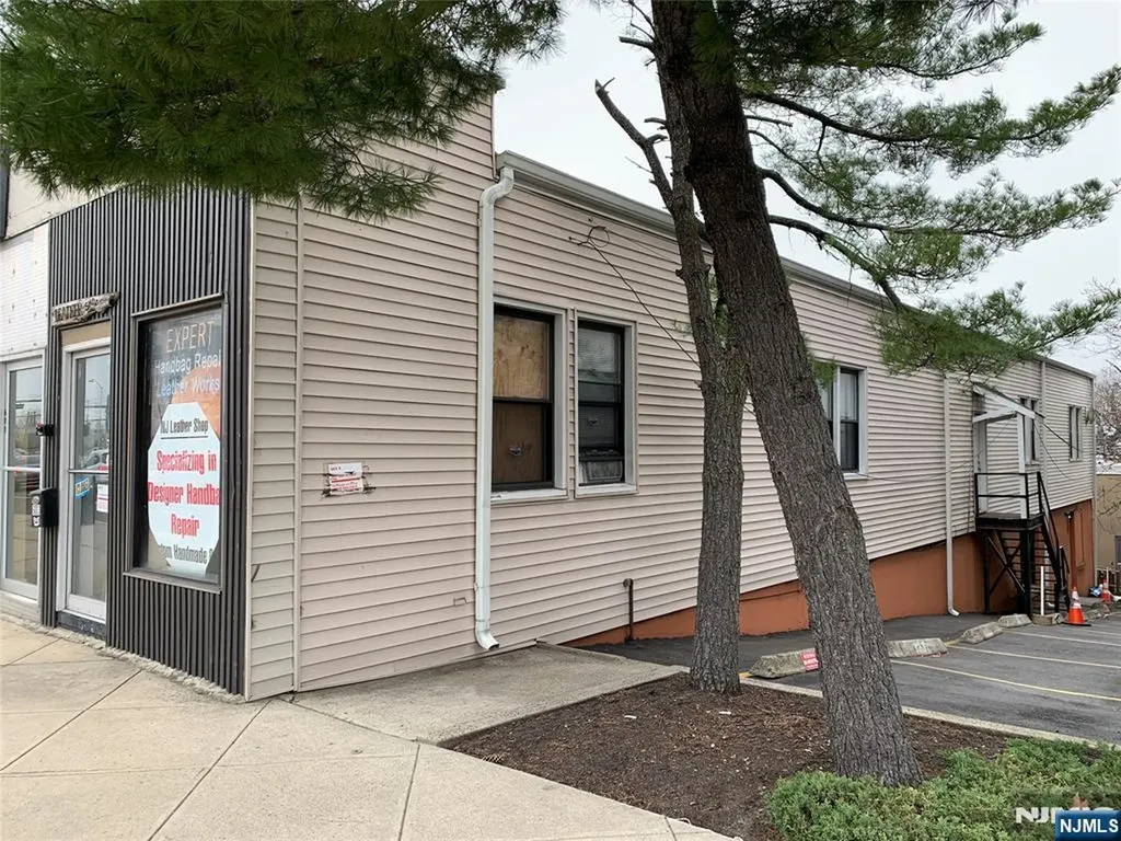 603 Broad Avenue Ridgefield NJ 07657