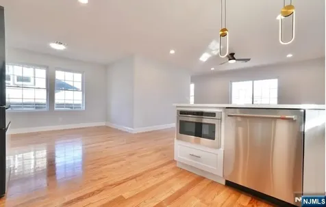236-238 Keer Avenue Newark NJ 07112