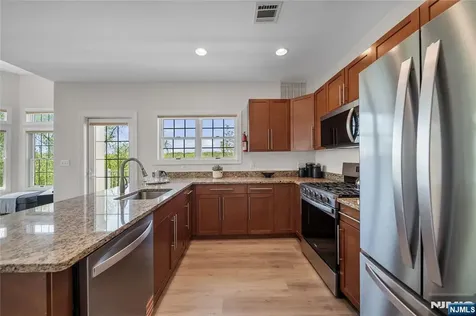 1415 Windsor Park Court Englewood NJ 07631