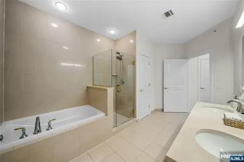1415 Windsor Park Court Englewood NJ 07631