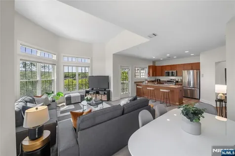 1415 Windsor Park Court Englewood NJ 07631