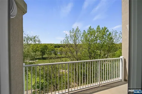 1415 Windsor Park Court Englewood NJ 07631