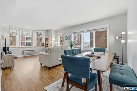 5114 City Place Edgewater NJ 07020