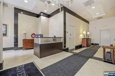 5114 City Place Edgewater NJ 07020