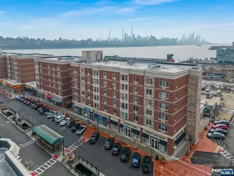 5114 City Place Edgewater NJ 07020