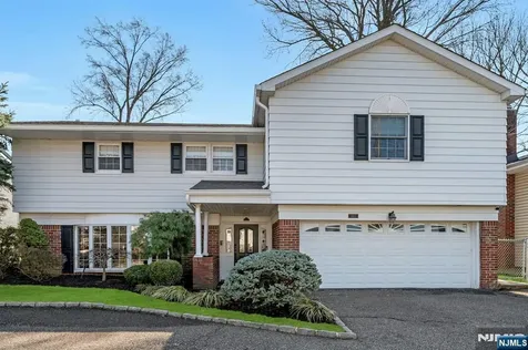 460 New Bridge Road Bergenfield NJ 07621