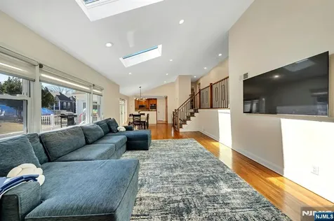 460 New Bridge Road Bergenfield NJ 07621