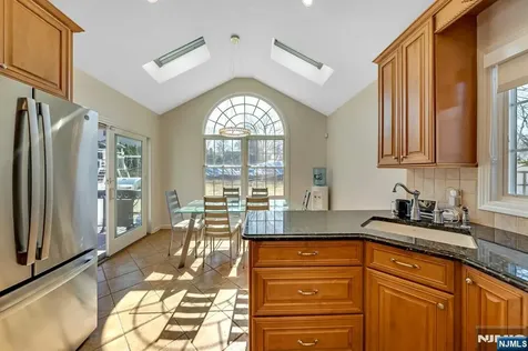 460 New Bridge Road Bergenfield NJ 07621