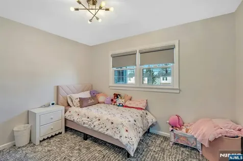 460 New Bridge Road Bergenfield NJ 07621