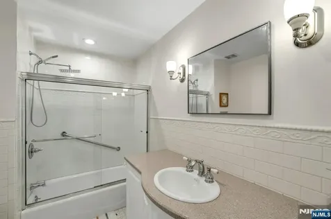 460 New Bridge Road Bergenfield NJ 07621