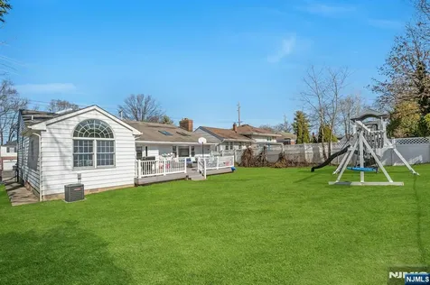460 New Bridge Road Bergenfield NJ 07621