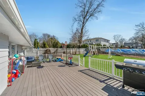 460 New Bridge Road Bergenfield NJ 07621