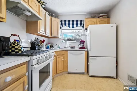 1317 Paddington Road Mahwah NJ 07430