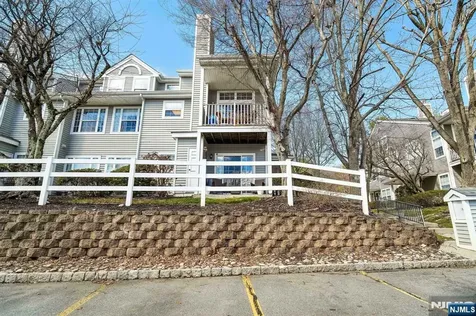 1317 Paddington Road Mahwah NJ 07430