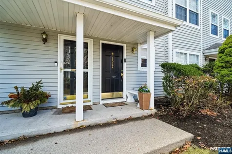 1317 Paddington Road Mahwah NJ 07430