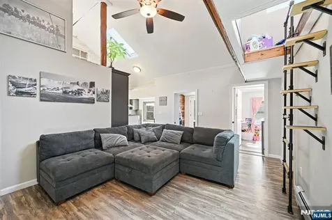42 Woodside Drive West Milford NJ 07480