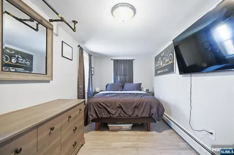 42 Woodside Drive West Milford NJ 07480