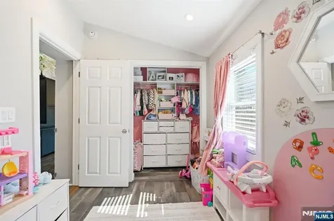 42 Woodside Drive West Milford NJ 07480
