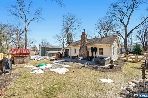 42 Woodside Drive West Milford NJ 07480