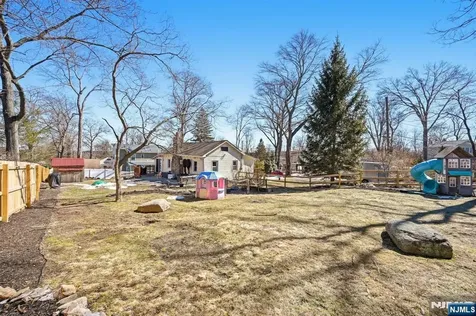 42 Woodside Drive West Milford NJ 07480