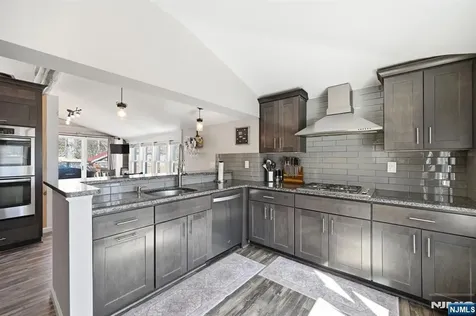 42 Woodside Drive West Milford NJ 07480