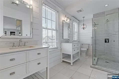 449 Park Avenue Orange NJ 07050