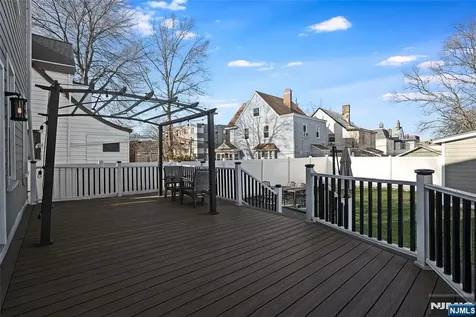449 Park Avenue Orange NJ 07050