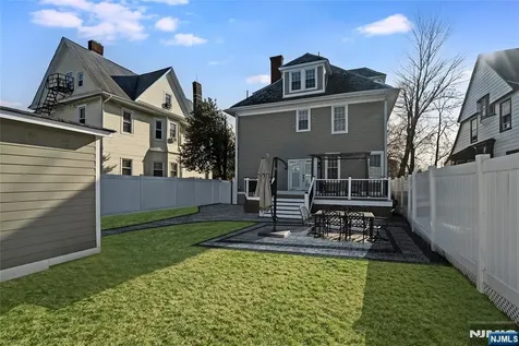 449 Park Avenue Orange NJ 07050
