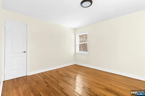 28 Sheffield Avenue Englewood NJ 07631
